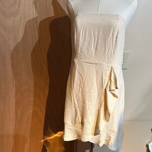 Le Lis Cream Strapless Dress